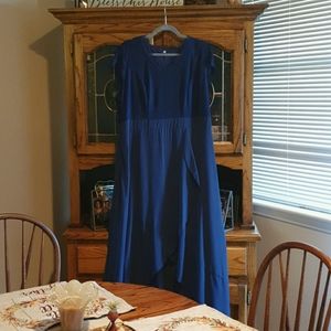 Beautiful fine fabric navy blue evening dress.